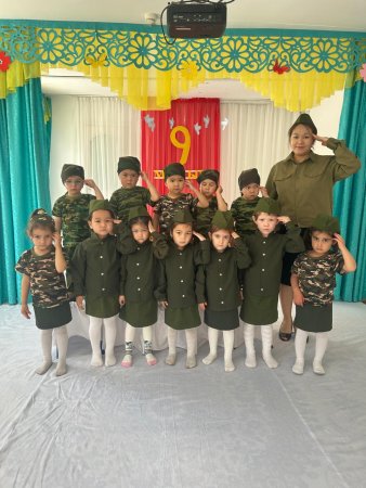 9 Мамыр  "Жеңіс  туы желбіресін" мерекелік ертеңгілік.