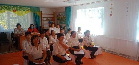 Жамбыл облысы әкімі білім басқармасының Оқу - әдістемелік кабинетінің ұйымдастыруымен Zoom интернет желісі арқылы. "Мектепке дейінгі тәрбие мен оқытудың жаңалықтары мен мазмұны туралы" мектепке дейінгі ұйым педагогтеріне арналған семинар. "Саялы" бөб